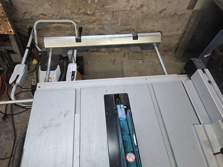 Makita 2704 piła stołowa pilarka Bosch Dewalt formatowa krajzega