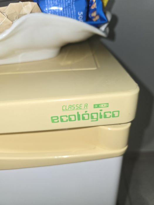 Frigobar/frigorífico