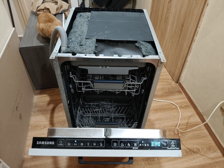 Zmywarka Samsung 45cm DW50R4050BB (2023r) - Sprawna, do drobnej napraw