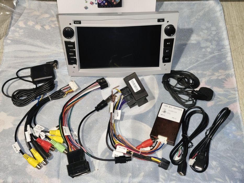 Carplay dla OPEL  Android 13 System multimedialny  2 DIN dla Opel  2G+32G can bus