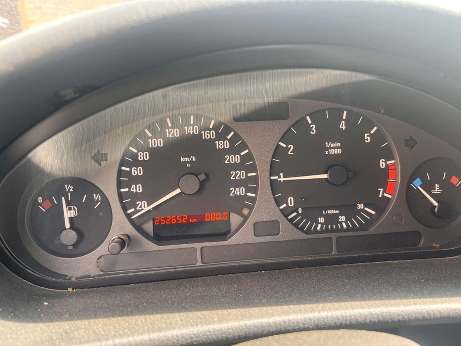 BMW E36 1996r. M43B18 Sedan