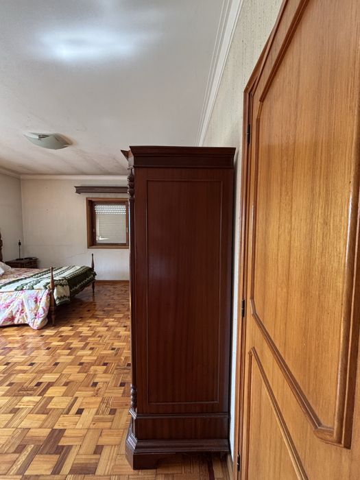 Armario antigo estilo vintage