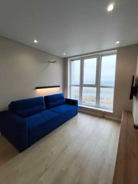 Продам сучасну, 3к. квартиру з видом на Дніпро в ЖК Mont Blan.