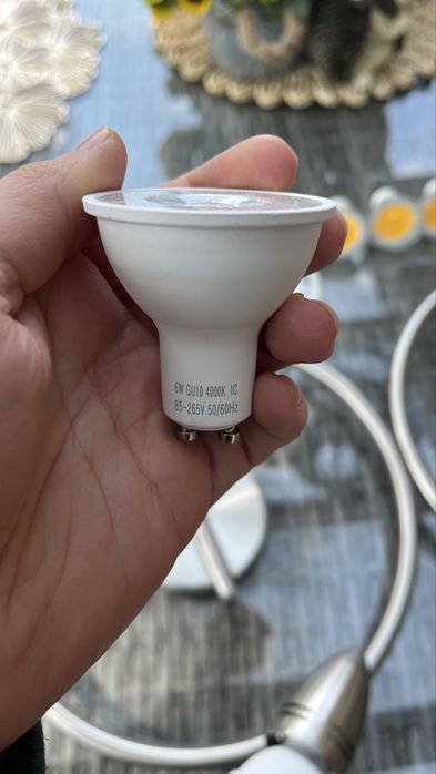 Oświetlenie LED i żarówki