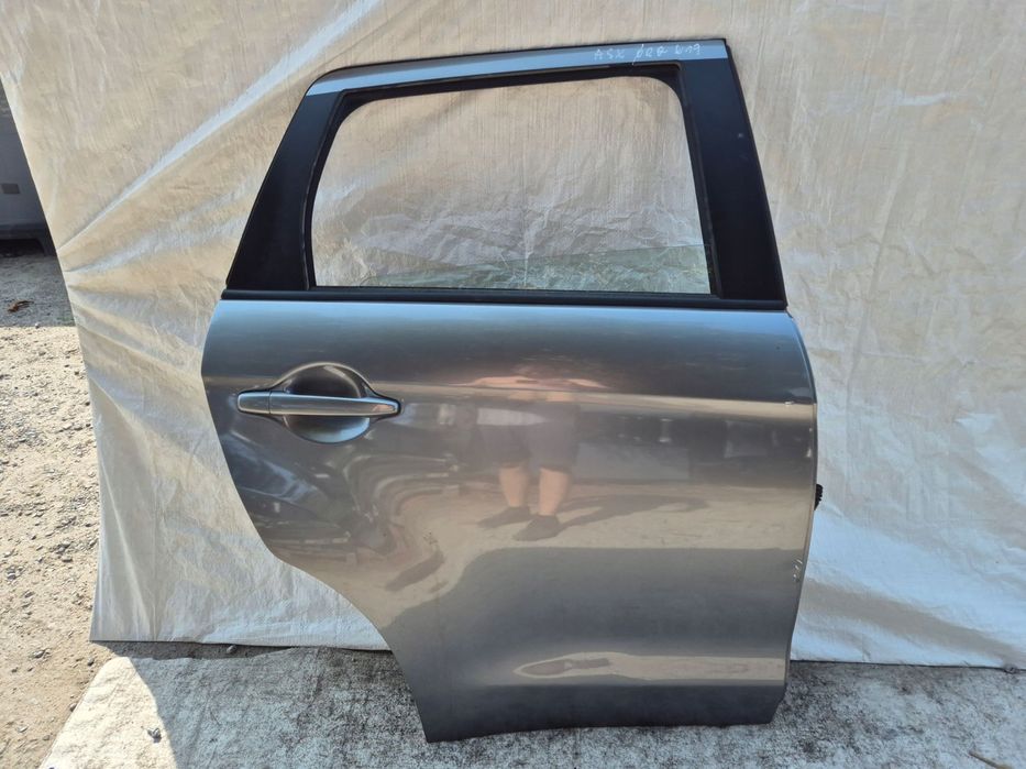 drzwi tył prawe mitsubishi asx kod u17