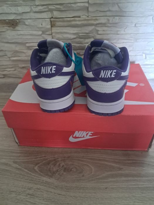 Nike Air Force 1