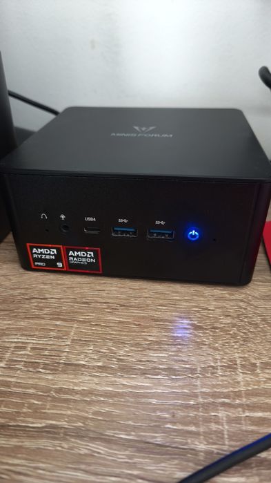 UM890 Pro AMD Ryzen 9 8945HS - COM 32GB 1TB SSD