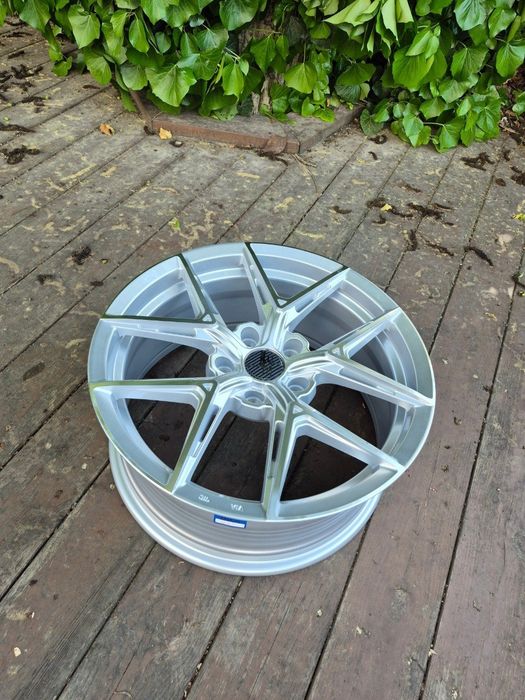 Диски нові Flow Forming  R17 5x114.3 Toyota Lexus Kia Hyundai Mazda