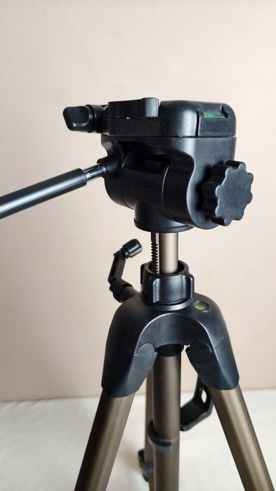 Statyw fotograficzny Hama Star 63 – idealny stan
