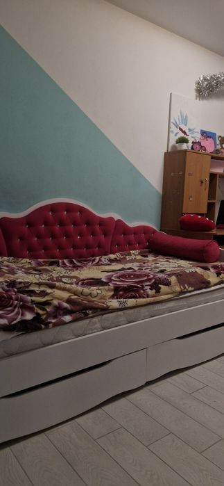 Дитяча кроватка зі стразами! Самовивіз.