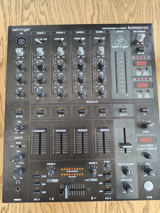 2x Pioneer CDJ 400 + Behringer DJX900 USB