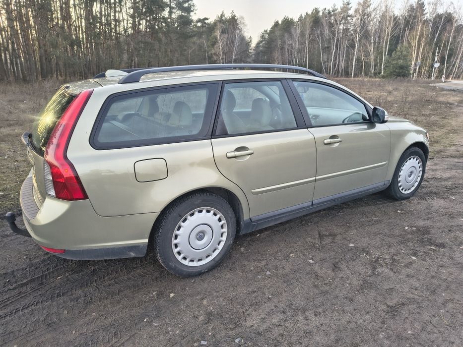 Volvo V50 2.0d salon polska