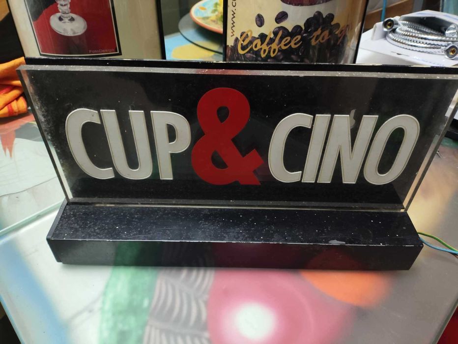 3 reclames luminosos vintage cup&cino