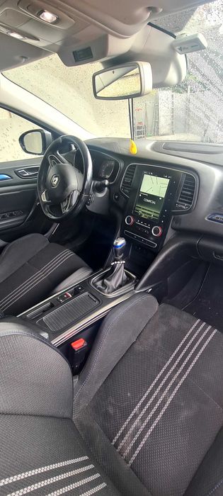 Renault Megane Azul