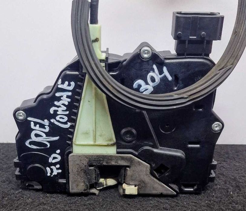 Fechadura / Fecho Porta Frente Direito 13431840 - OPEL CORSA E
