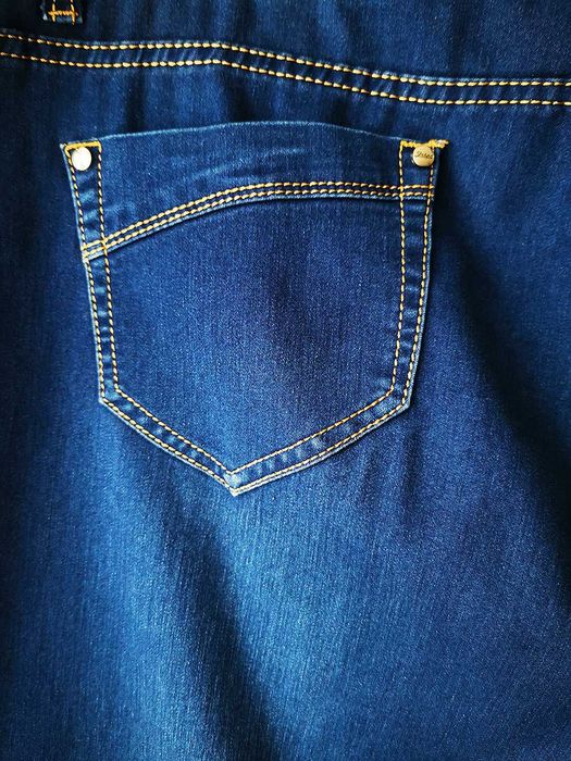 Jeansy damskie duży rozmiar