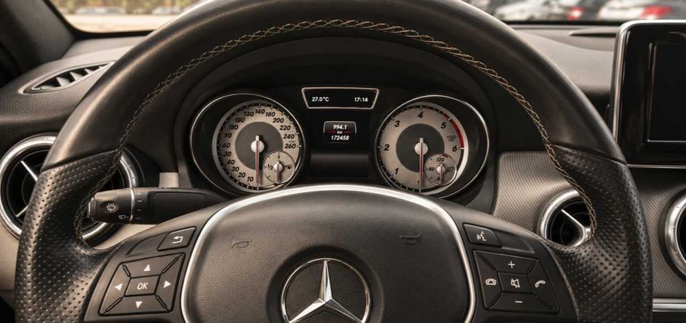 Mercedes-Benz CLA 180 Urban Nacional