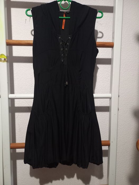 Продам спортивное бредовое  платье