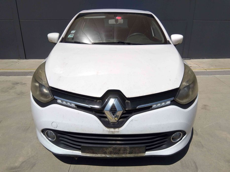 RENAULT CLIO IV - 2013 - Para Peças