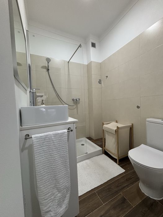 Quarto para arrendar centro Algés