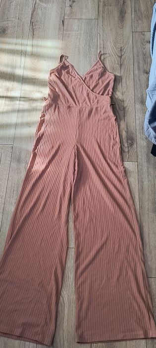 Kombinezon brudny róż