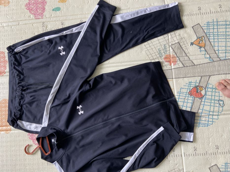 Спортивний костюм Under Armour розмір XL