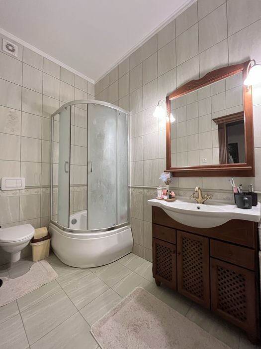 Авторський Будинок з Басейном та Укриттям - район Кварцу