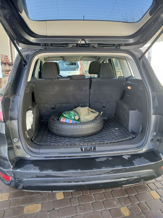 Продам автомобіль Ford Escape