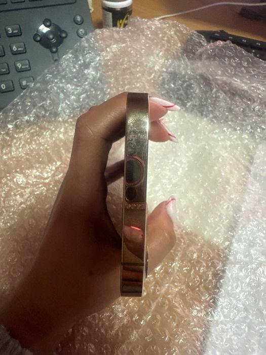 Iphone 12 Pro dourado 128GB