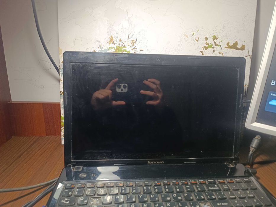 Lenovo G580 (Celeron, Socket G2) Робочий Міні-ПК. Без матриці.