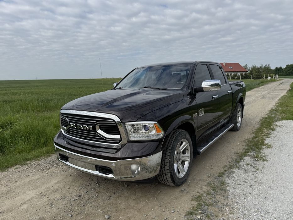 Ram 1500 5,7 hemi 4x4 longhorn