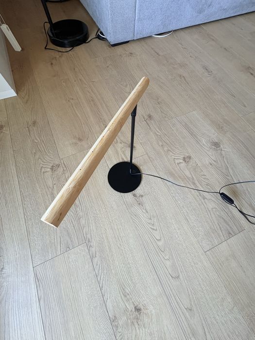 Candeeiro de secretaria com base em ferro