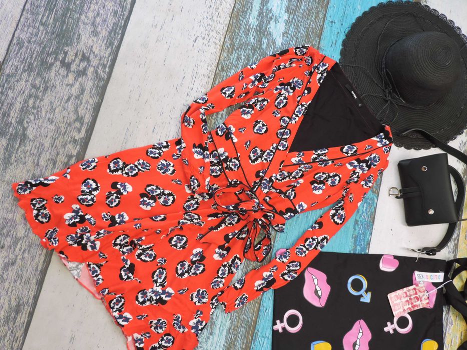 Bik bok śliczna kopertowa sukienka boho kwiaty 36