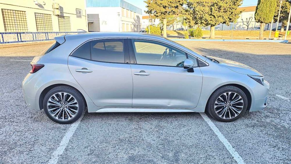 Toyota Corolla 1.8 Hybrid Confort+