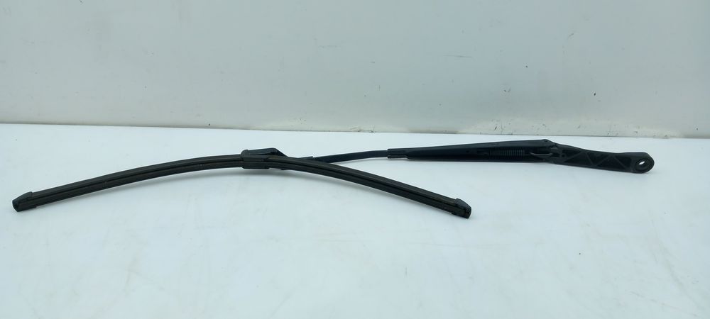 Haste / braço de escova limpa vidros frente direita OPEL Astra J