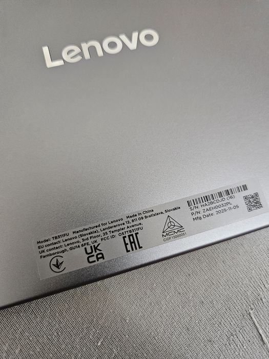 Lenovo Tablet + Case