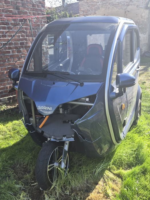 Sprzedam  motorower elektryczny marki Sarini