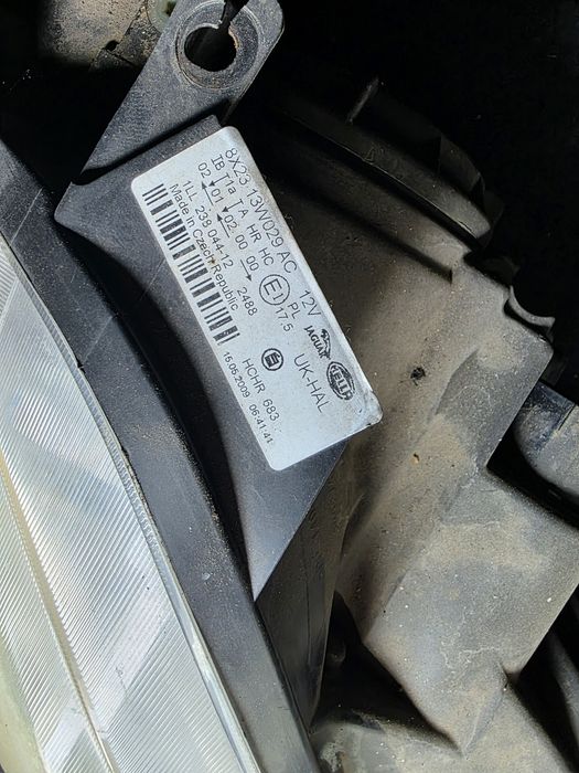 Jaguar xf x250 lampy przód prawa lewa części