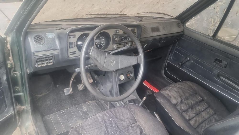 Vw Golf I (17) 1.5I | 1975 - 1984 - Disponível Para Peças