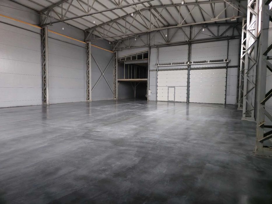 Cклад, офіси, висота 9 м., рампи, 50 квт, антипилова підлога, 707м.кв.