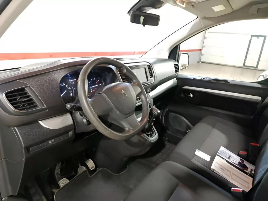 Peugeot Traveller 1.5 BlueHDi L2H1 Active Standard