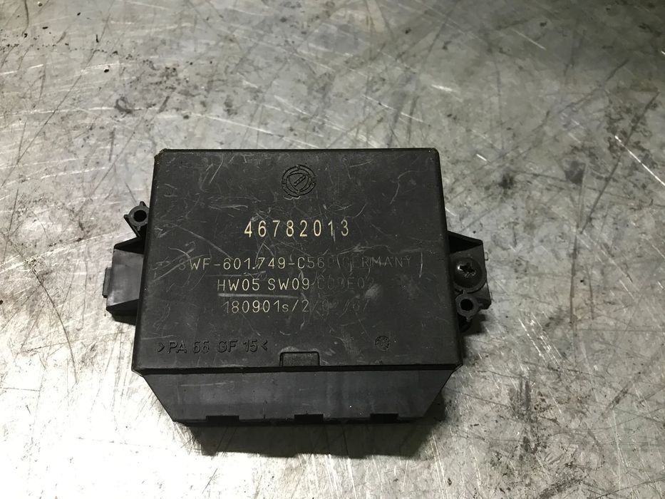 MODULO DOS SENSORES DE ESTACIONAMENTO FIAT STILO REF. 46782013