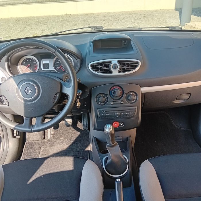 Renault clio 1.2 dynamique exclusive nacional