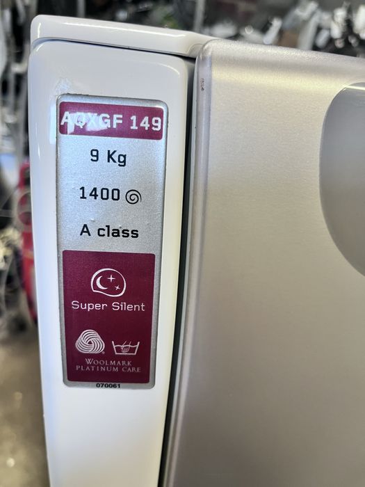 Maquina de lavar roupa Ariston 9kg