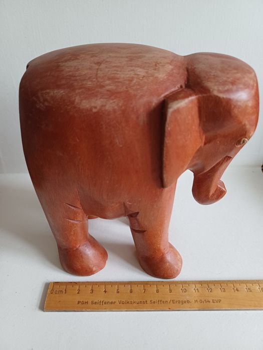 Drewniana rzeźba słoń słonik vintage figurka drewno