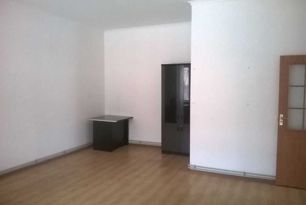 №: 20401 - Приміщення в центральній частині міста, 41 м2