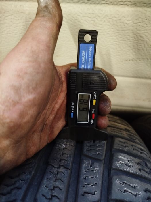 Opony zimowe Nokian 215/55R17