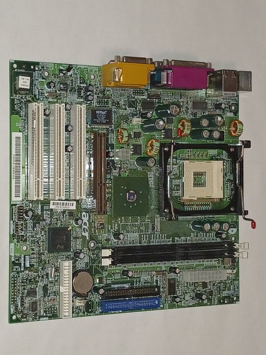 Материнская плата ACER