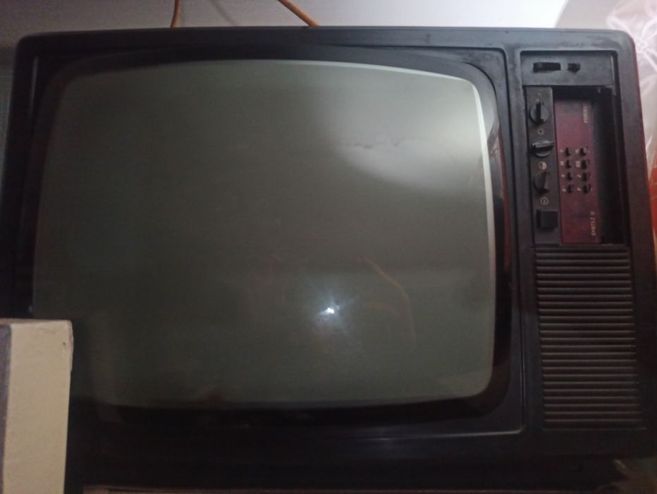 Телевизор Электрон Ц-280Д / Юность 42ТЦ-309Д