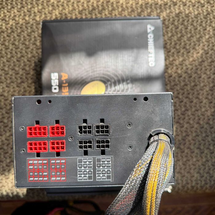 Блок живлення Chieftec 850W